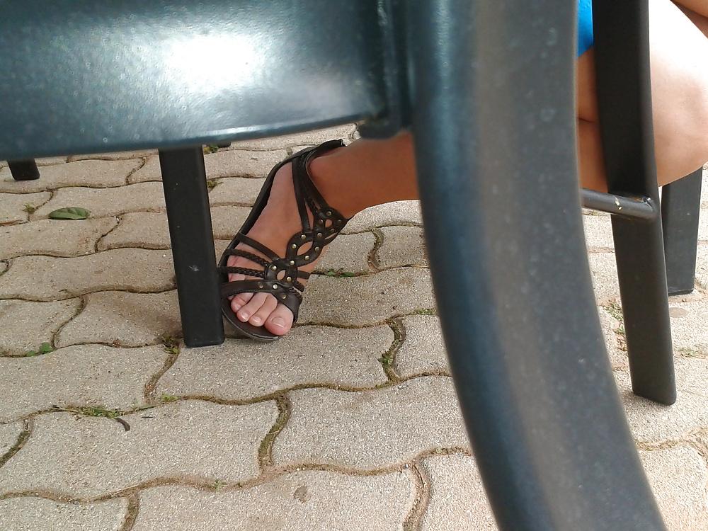 25P Another friend of mine - foot fetish