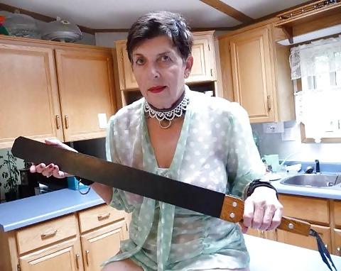 18P More Mature Dommes