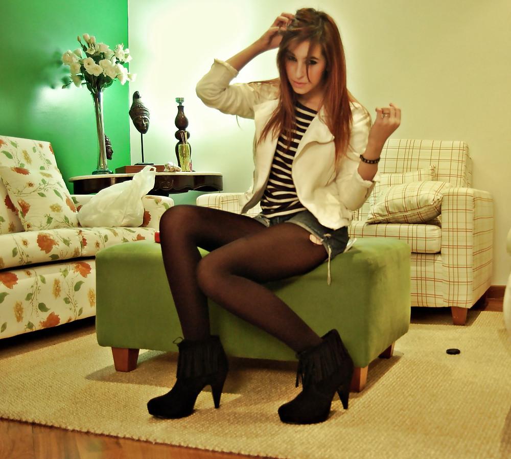 17P Hot teen redhead hipster in tights pantyhose