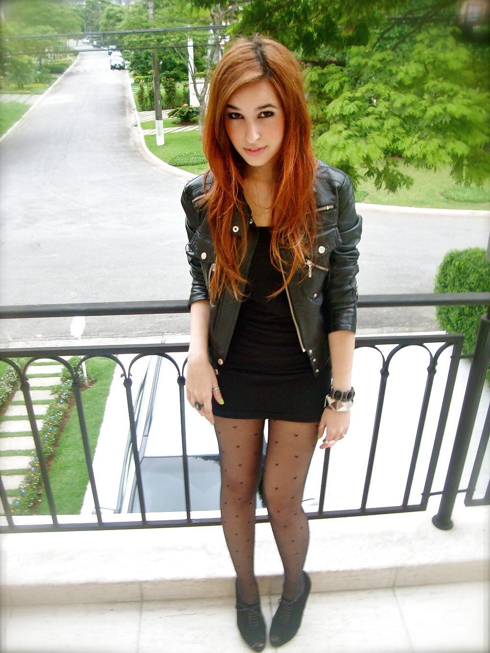 17P Hot teen redhead hipster in tights pantyhose