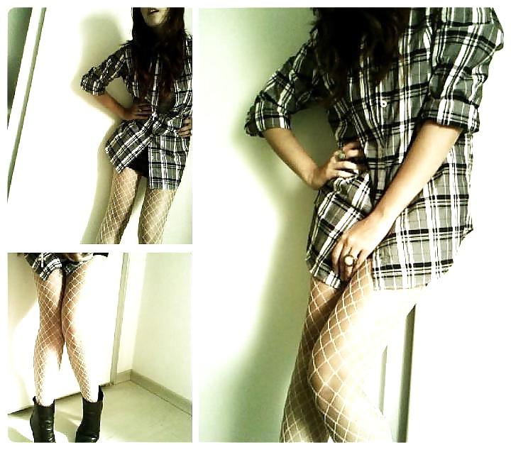 17P Hot teen redhead hipster in tights pantyhose