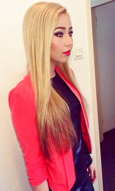 25P Dutch slut 52
