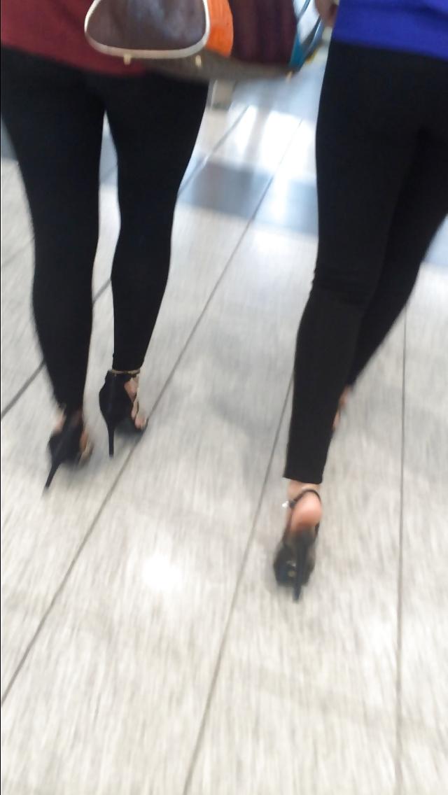 6P Sexy paki girls with sexy high heels on candid