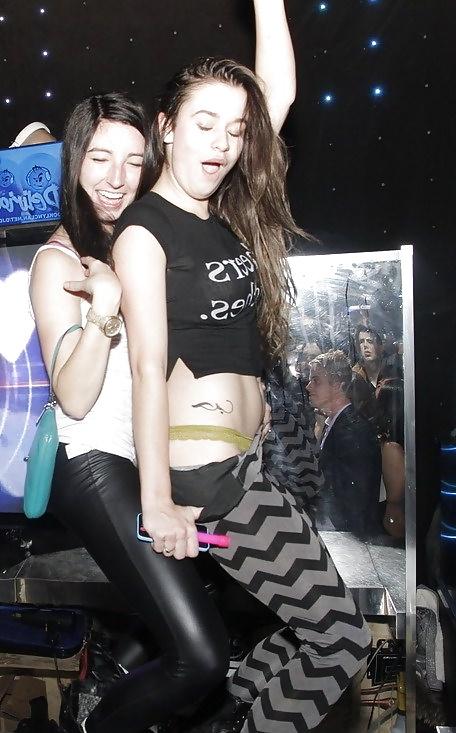 25P Canadian Party Girls - Toronto, Ontario Canada