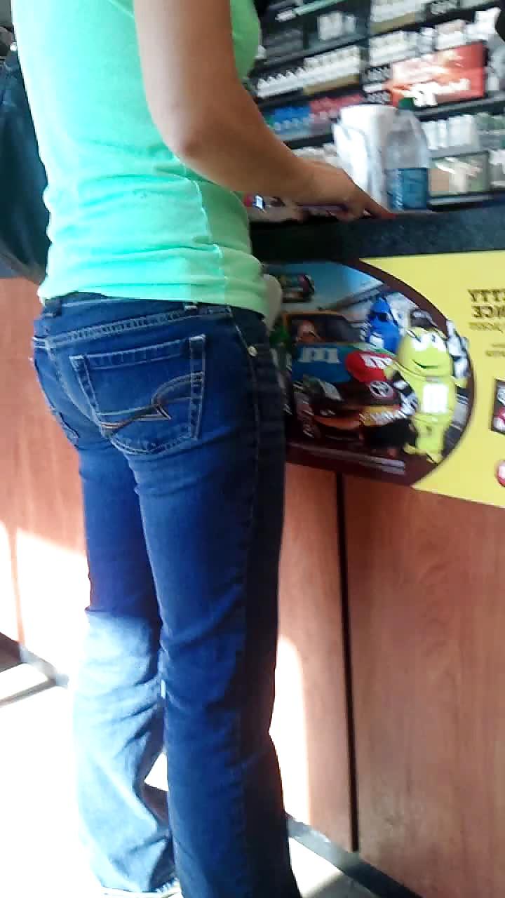 20P Candid Jeans 005