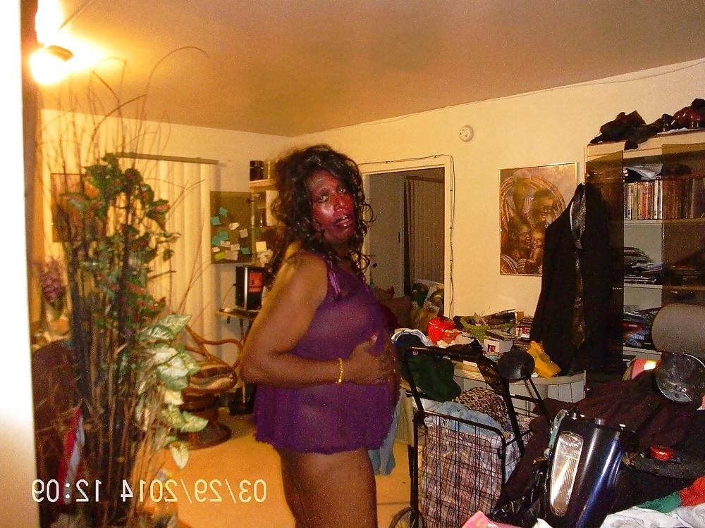 20P Elamehs Home Alone Sissy Boy