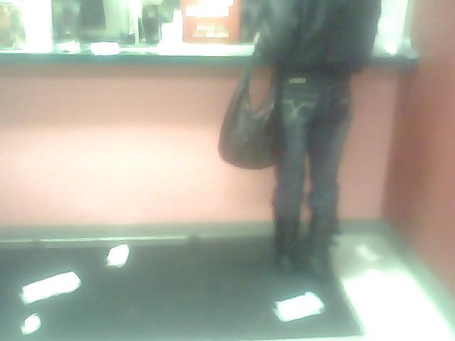 25P Some Candid Phone Pics Please Comment