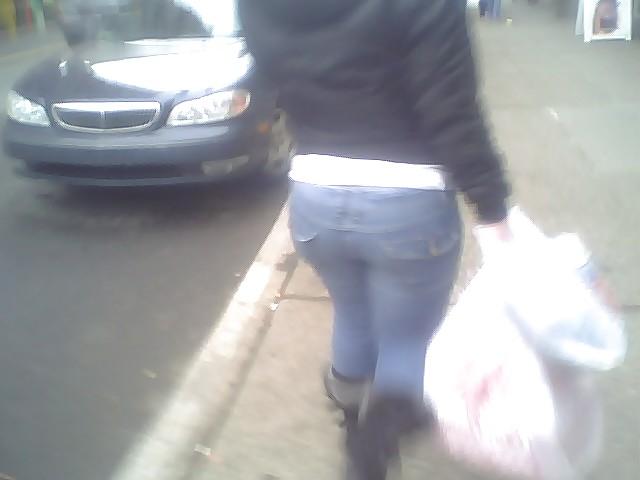25P Some Candid Phone Pics Please Comment