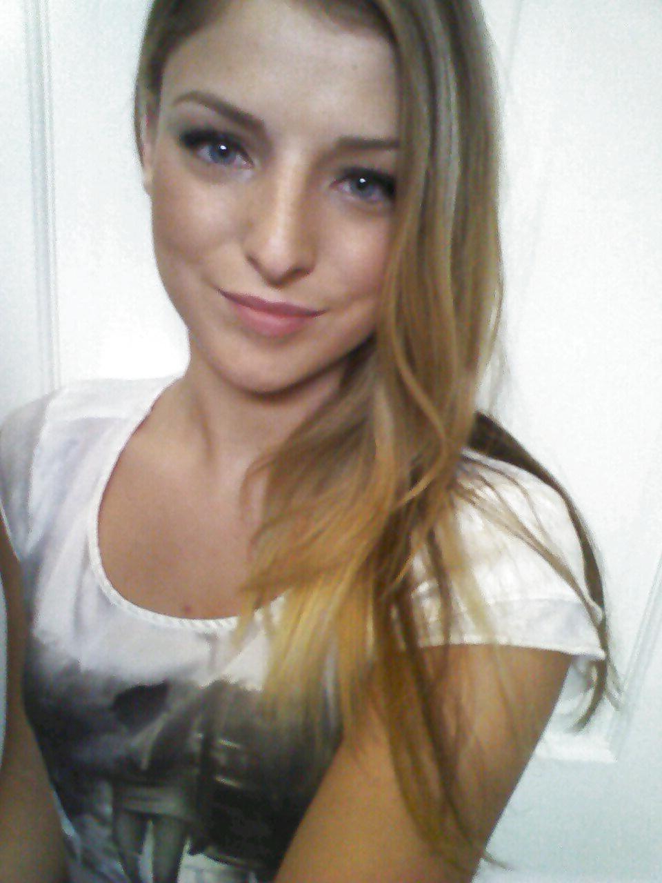 22P Dutch slut 71