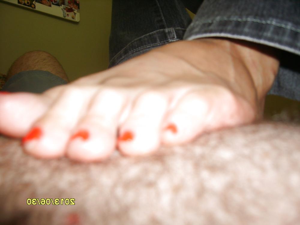 25P Foot fetish lesbian domination