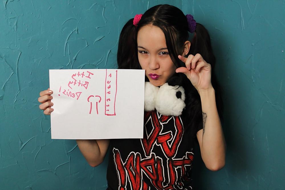 5P Amai Liu hates tiny sissy dicklettes SPH