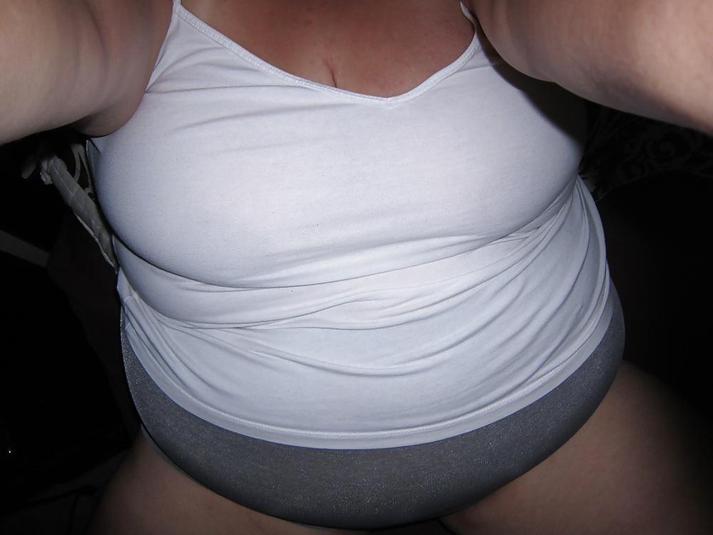 8P Home Alone Feeling Sexy