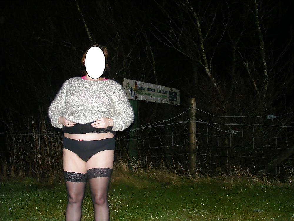 14P Winter time dogging 