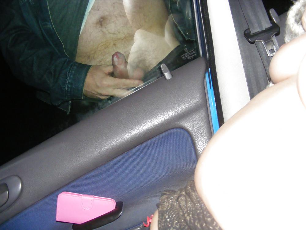 14P Winter time dogging 