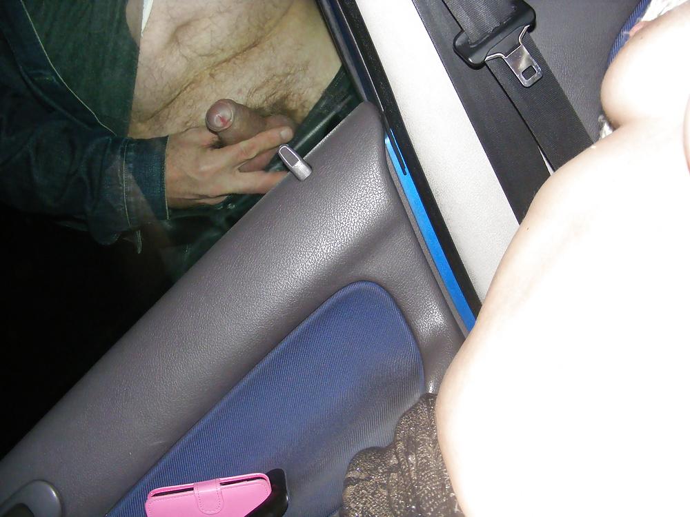 14P Winter time dogging 