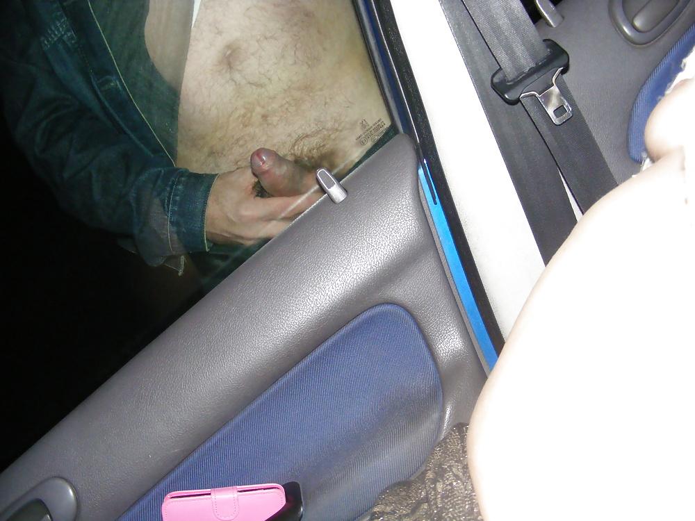14P Winter time dogging 