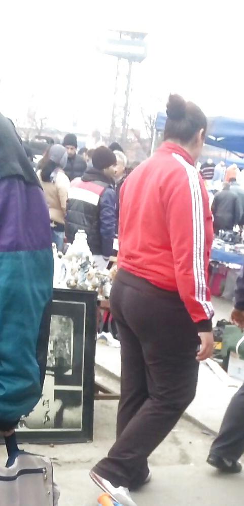 25P Sexy ass old + young romanian