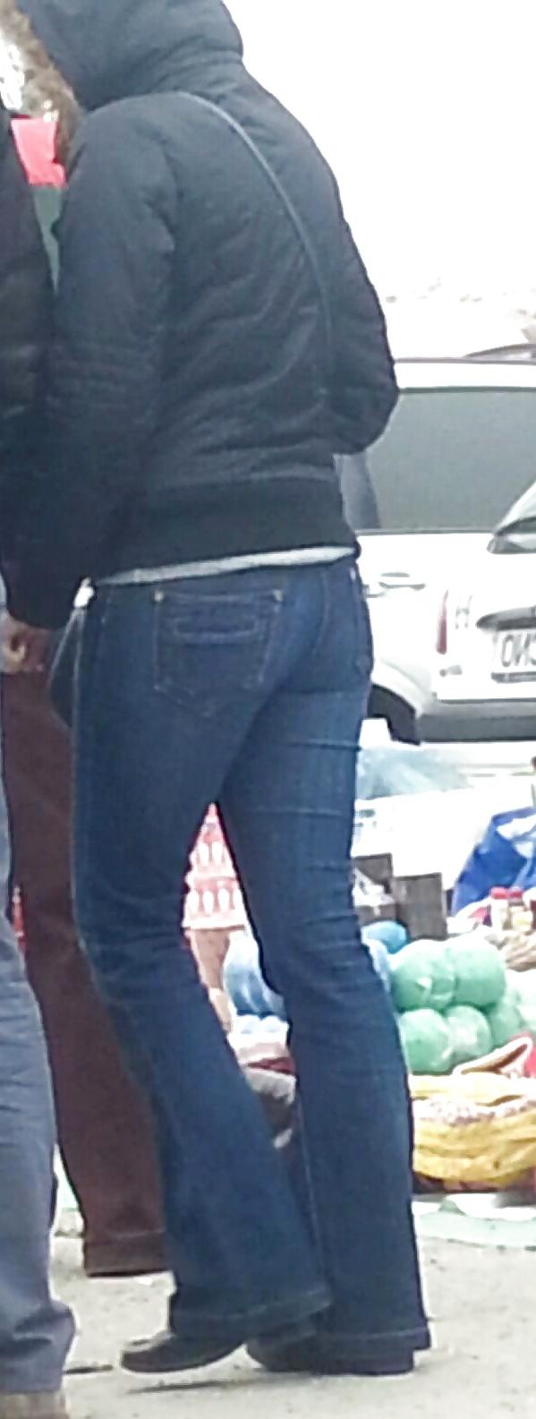 25P Sexy ass old + young romanian