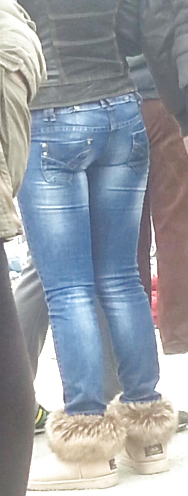25P Sexy ass old + young romanian