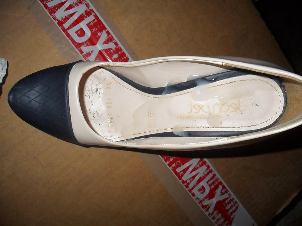22P Shoes cum heels  friend 
