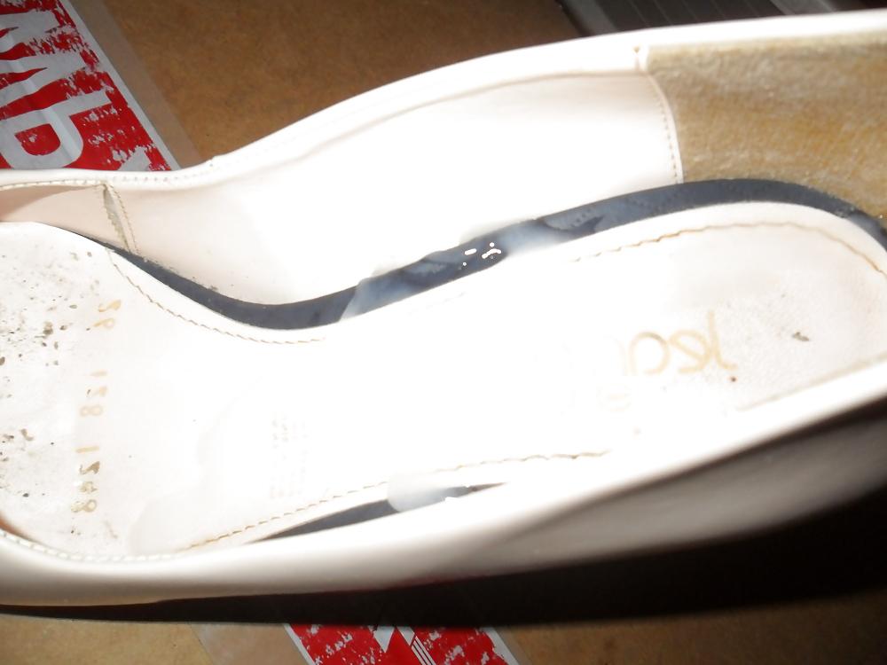 22P Shoes cum heels  friend 
