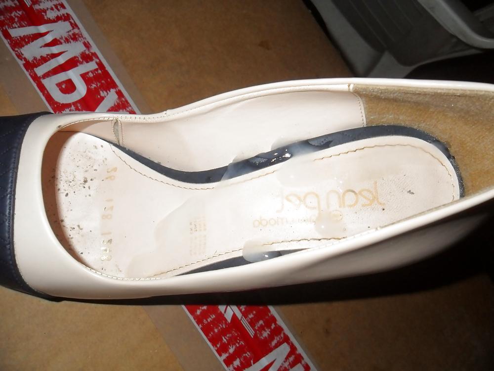 22P Shoes cum heels  friend 