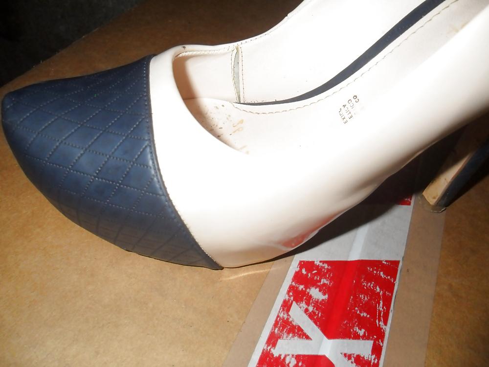 22P Shoes cum heels  friend 