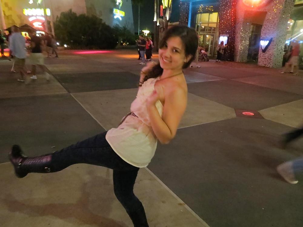 23P Facebook Friend - Amanda