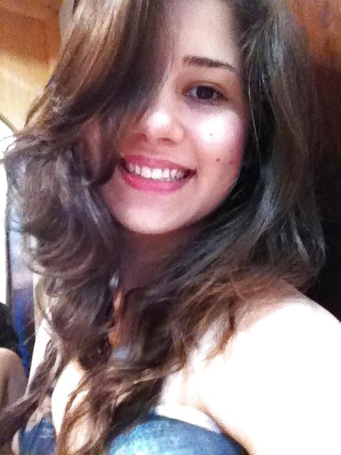 23P Facebook Friend - Amanda