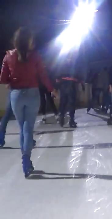 25P Spy patinuar sexy teens romanian
