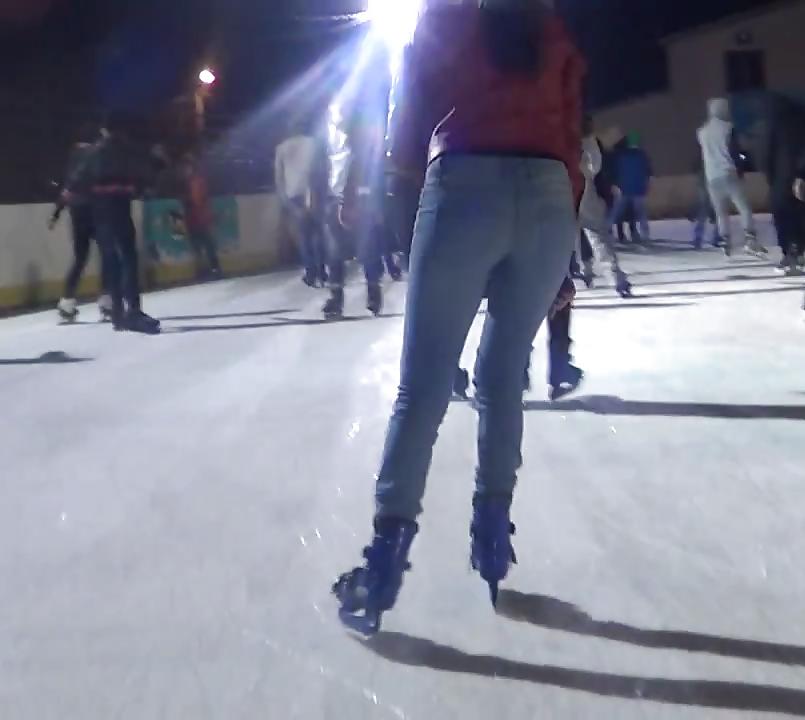 25P Spy patinuar sexy teens romanian