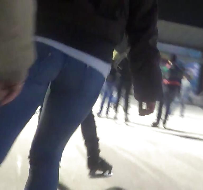 25P Spy patinuar sexy teens romanian
