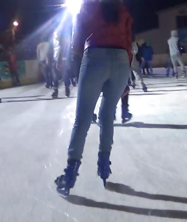 25P Spy patinuar sexy teens romanian