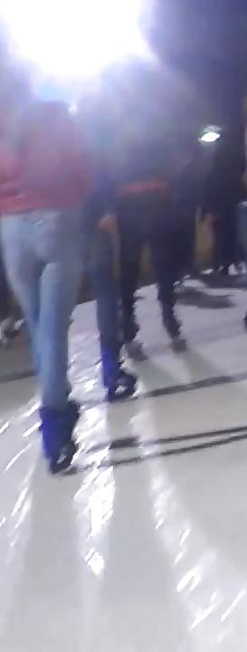 25P Spy patinuar sexy teens romanian
