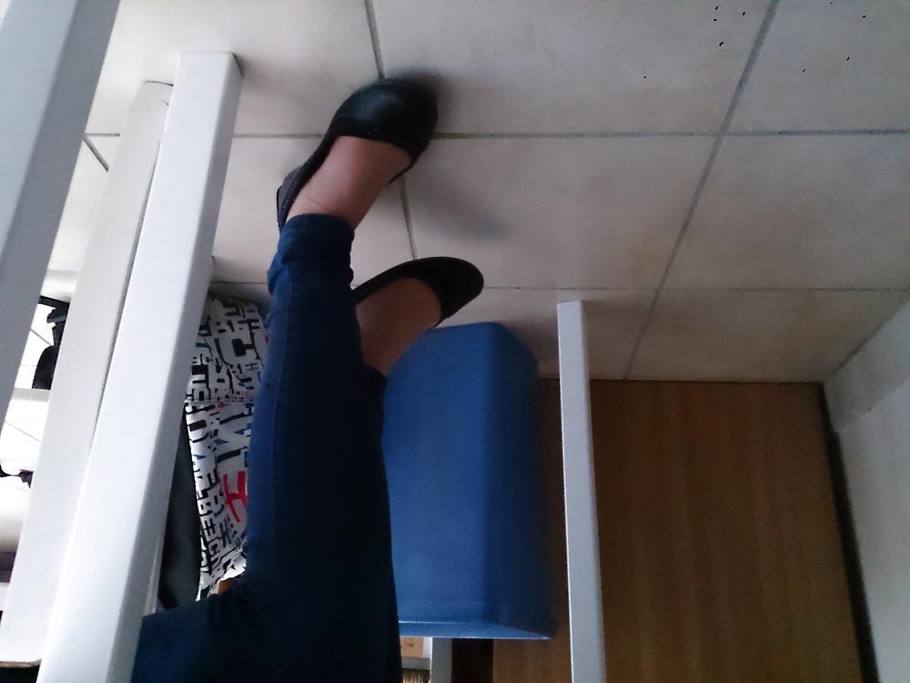 8P Teen pantyhose ballerinas candid