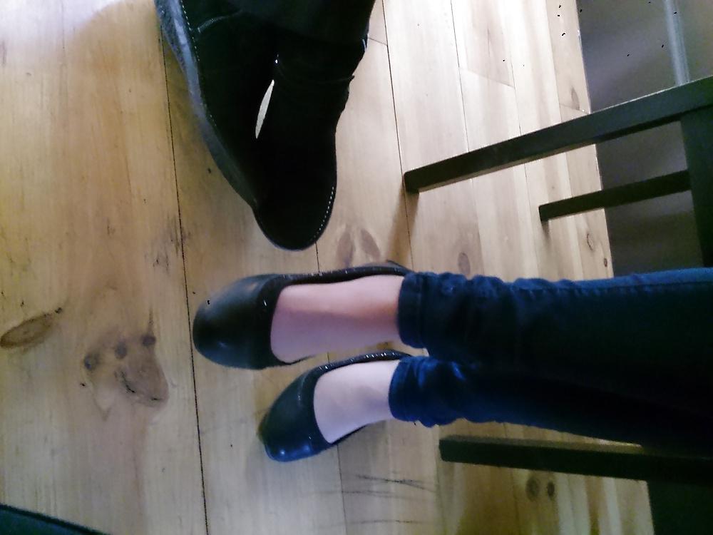 8P Teen pantyhose ballerinas candid