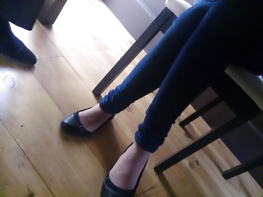 8P Teen pantyhose ballerinas candid