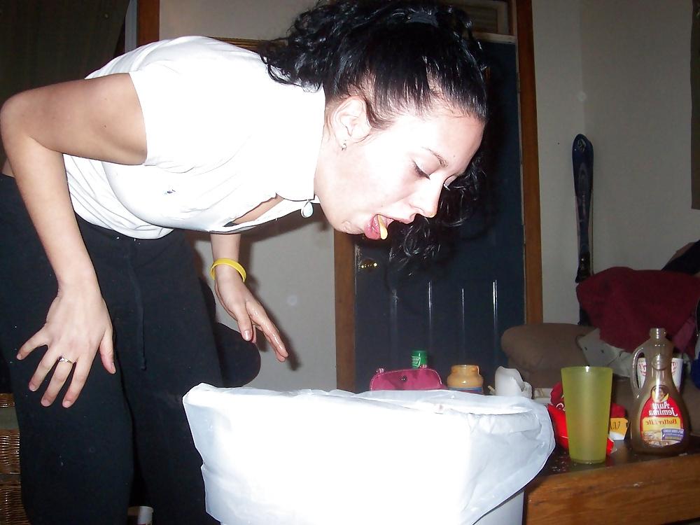 20P Girls Being Yucky 2