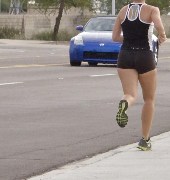 14P Street Jogging, Toronto, Ontario Canada