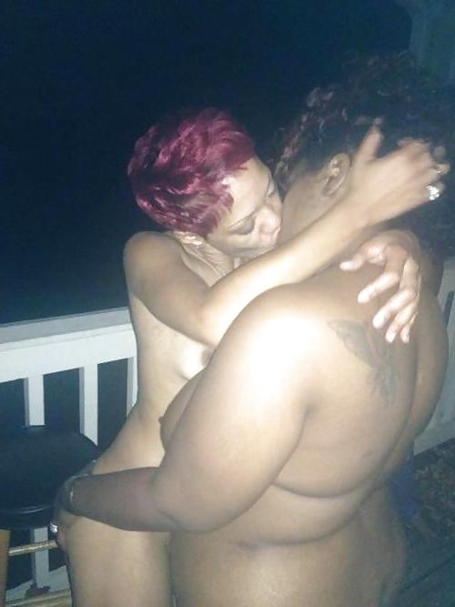 14P WOMEN WHO FUCK OTHER WOMEN EDITION VOL.22