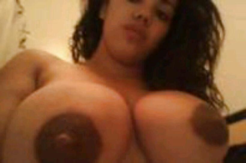25P Big boobs from the United States