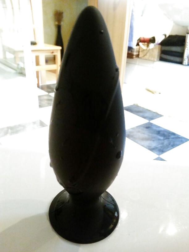 17P My wife - horny and alone at home 
