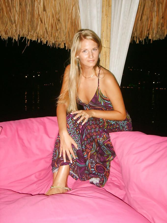 9P Svetlana la mia amica russa  - My friend Svetlana (no Nude)