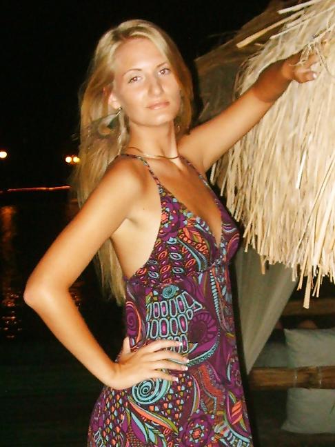 9P Svetlana la mia amica russa  - My friend Svetlana (no Nude)