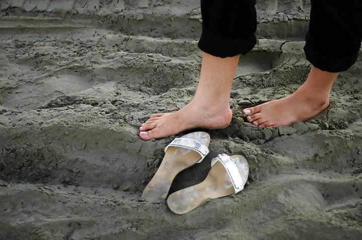 25P A Treat For Feet Lovers 5