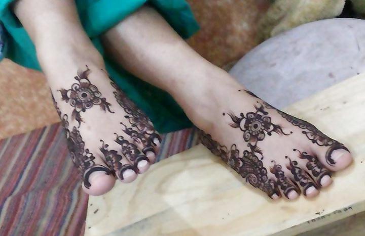 25P A Treat For Feet Lovers 5