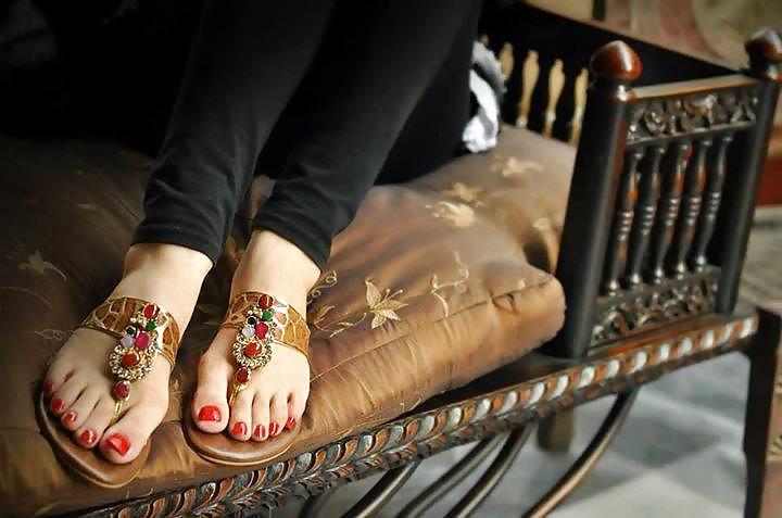 25P A Treat For Feet Lovers 5