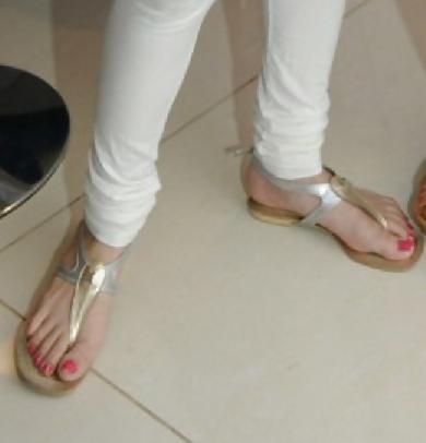 25P A Treat For Feet Lovers 5