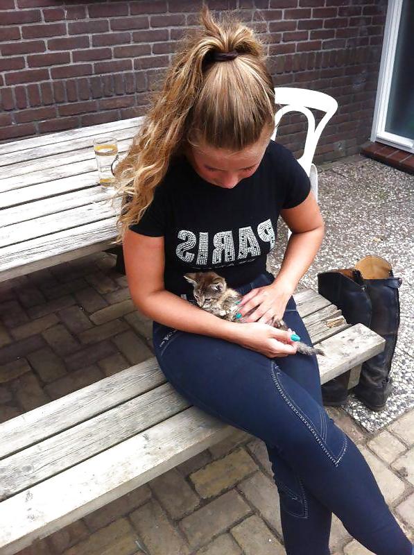 25P Dutch slut 74