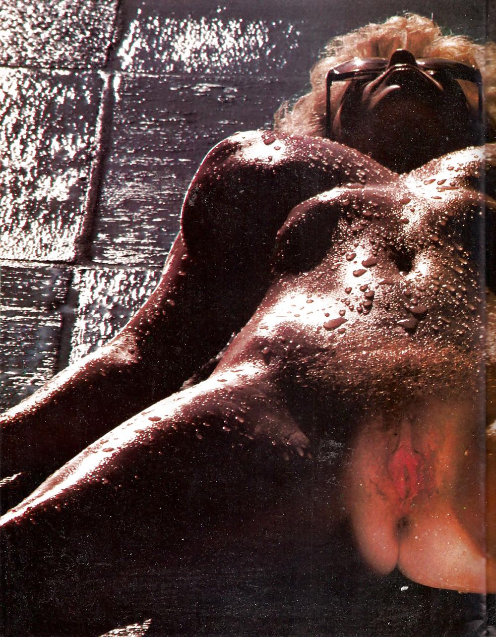 13P Hustler - June 1976 - Pat - The Fucking Ultimate